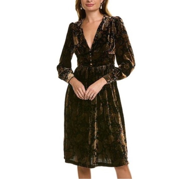 Boden Dresses & Skirts - NWT Boden Velvet Party Dress Size 4 Petite
